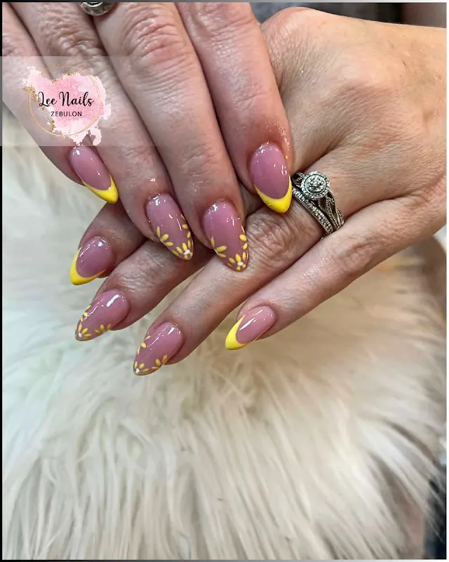 Lee Nails Zebulon — Nail salon in Macon